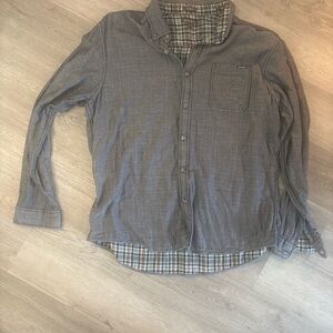 Gray Button-Up Shirt with Plaid Lining 0139